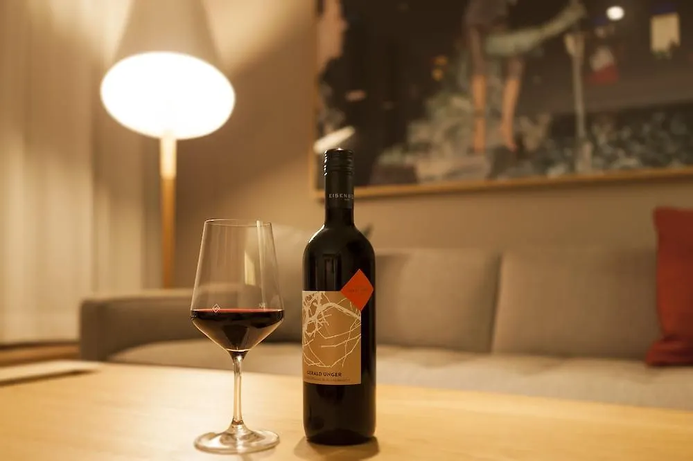 ***** Hotel The Guesthouse Vienna Austria